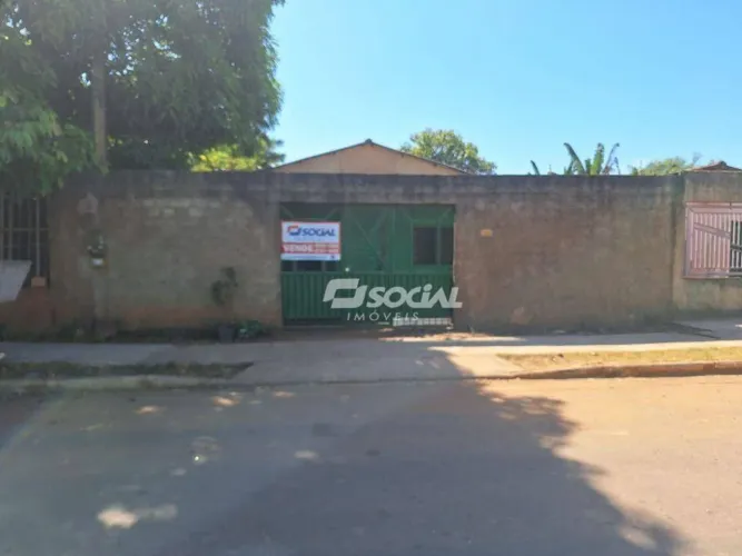 Casa com 3 dormitórios à venda por R$ 200.000,00 - Esperança da Comunidade - Porto Velho/R