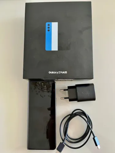 Samsung Galaxy Z FOLD 5 - 512gb - Cinza