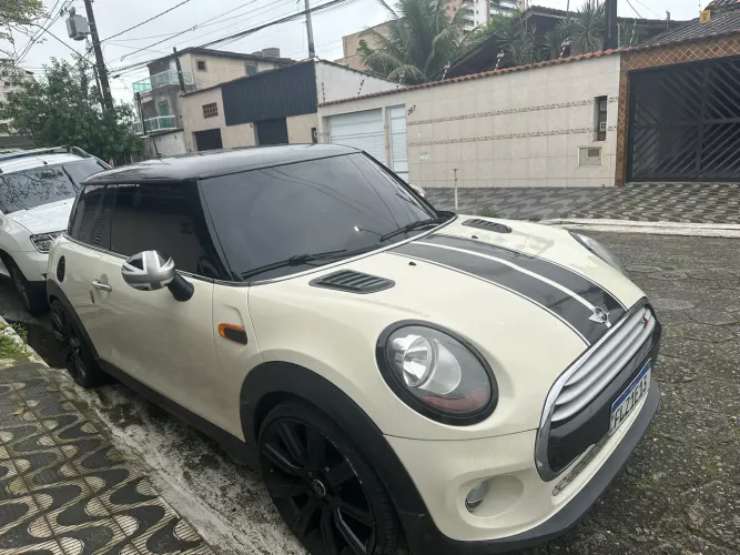 Mini Cooper 1.5 Turbo 12V 3P Aut. 2014