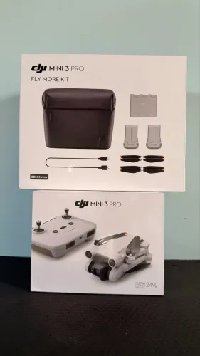 Drone DJI Mini 3 Pro DJI RC-N1 (Sem tela) Fly More Kit