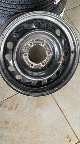 Rodas  de ferro aro 17. Hilux 