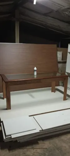 Mesa de Madeira/Vidro