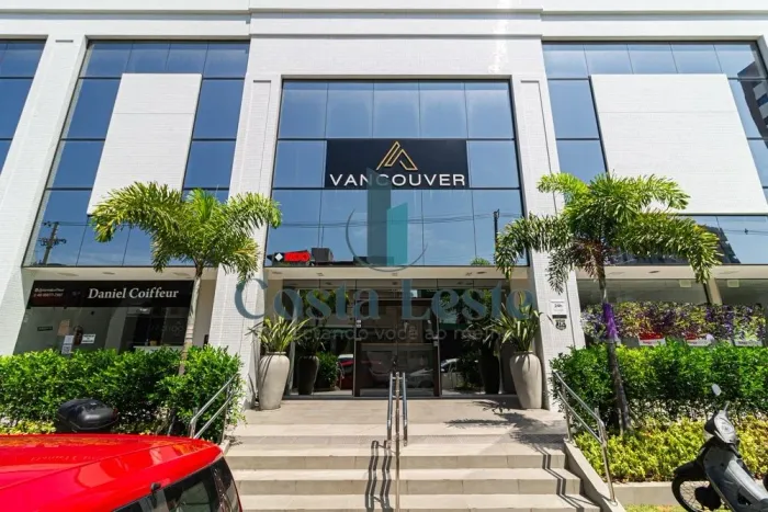 Loja comercial em localização privilegiada no coração do Kobrasol, em São José