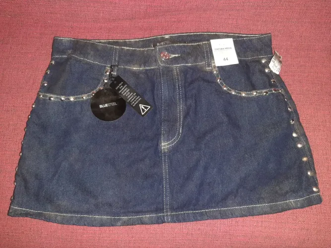 Saia Jeans Novíssima Tam.44 por 39,00reais em Vila Isabel