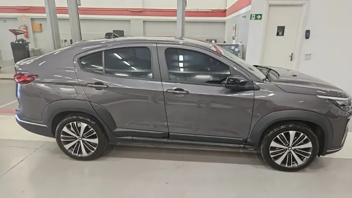 Fiat Fastback Audace 200 TB AUT (hibrído) 2025