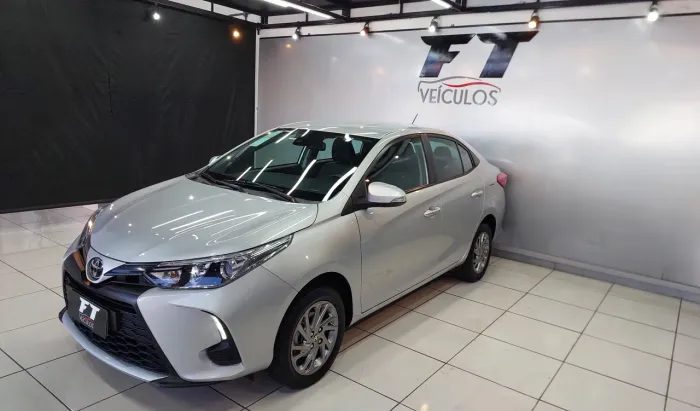 Toyota Yaris XS Connect Sedan 1.5 Flex 16V AUT 2024