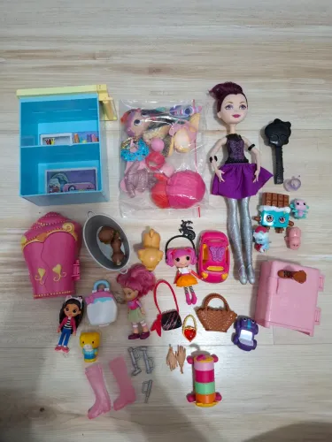 Lote miniaturas e colecionáveis (RESERVADO)