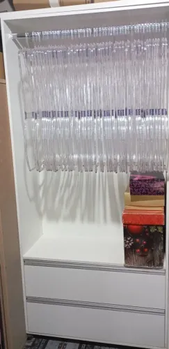 Armário MDF para loja de roupas 