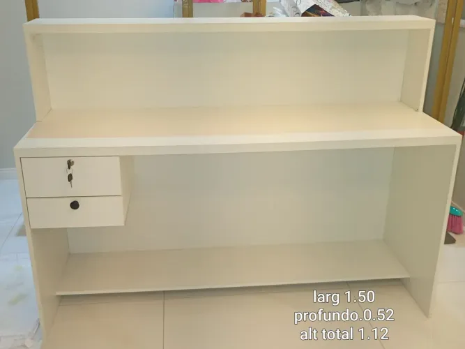 Vendo mobília p loja, tudo sem uso