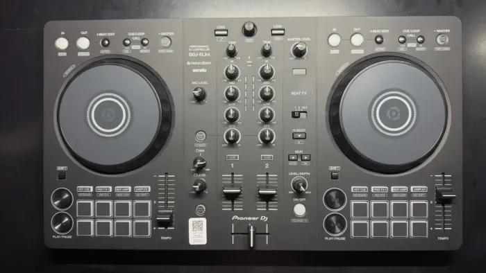 Controladora DJ Pioneer DDJ-FLX4 - Perfeito Estado (Na caixa com nota fiscal)