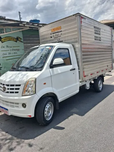 Vende-se Caminhonete