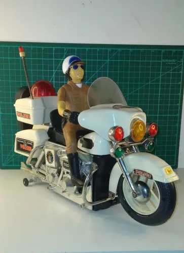 Patrulheiro rodoviário CHIPS POLICE