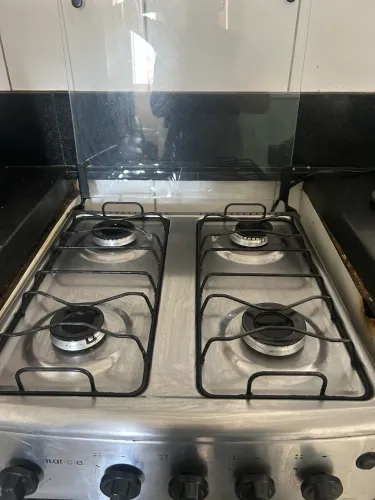 Fogão 4 bocas,elétrico da marca Itatiaia