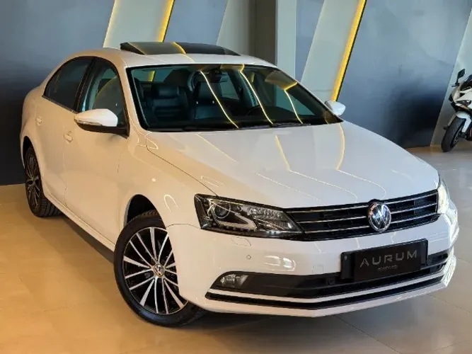 Volkswagen Jetta Highline 2.0 TSI 16V 4P Tiptronic 2017