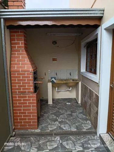 Casa com 2 dormitórios para alugar, 70 m² por R$ 2.000,00/mês - Fazenda Santana - Vinhedo/