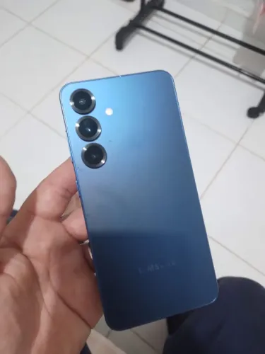 S25 256gb ( troco em aparelho melhor leia a descrição))