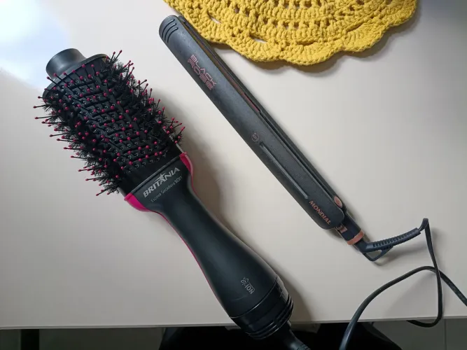 Escova secadora + chapinha