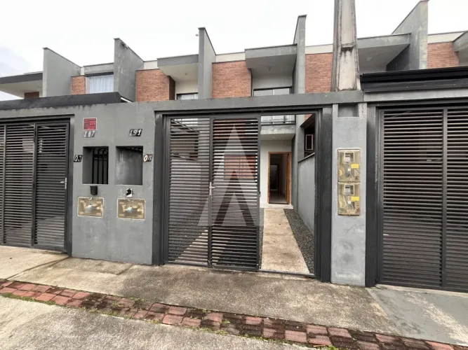 Geminado com 2 quartos no bairro Comasa, Joinville, com 72.64 m².