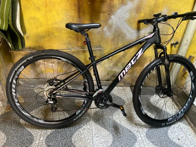 Bicicleta tamanho 15.5 Aro 29 