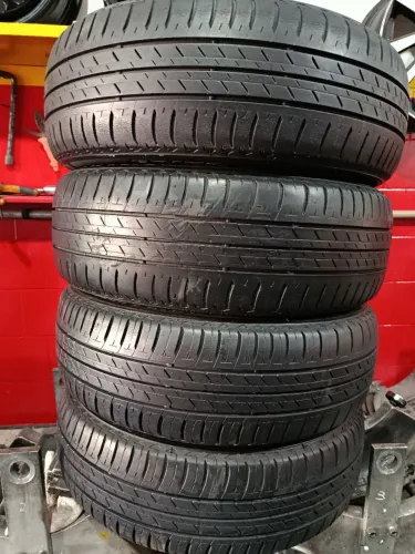 Pneus seminovo