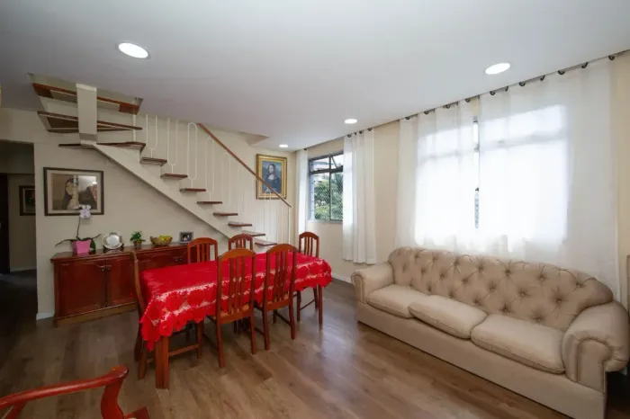 Apartamento à venda com 03 quartos no bairro Coração Eucarístico