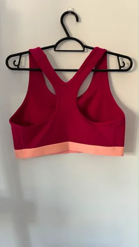 Combo de tops nike- tamanho G