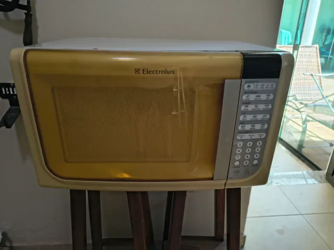 Microondas Eletrolux Original em ótimo estado