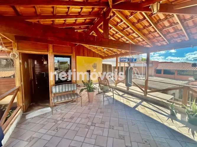 Casa à venda no Campo Alegre - Belo Horizonte