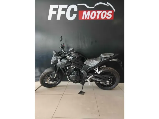 Honda Cb 500 hornet 2026