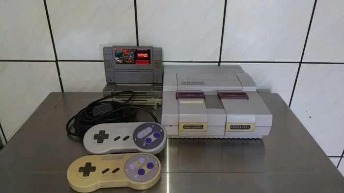 Super Nintendo + 3 jogos