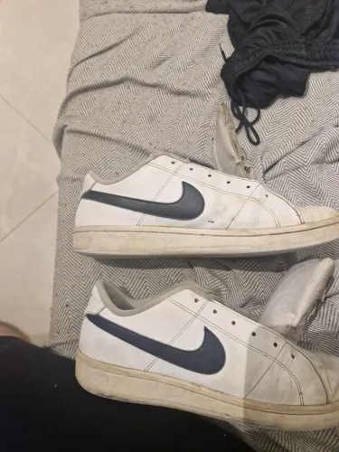 Tênis Nike tamanhão 42 usado