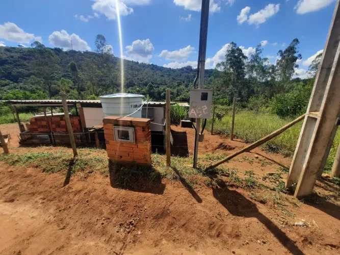 Vendo e avalio troca granja 2.000 metros quarados