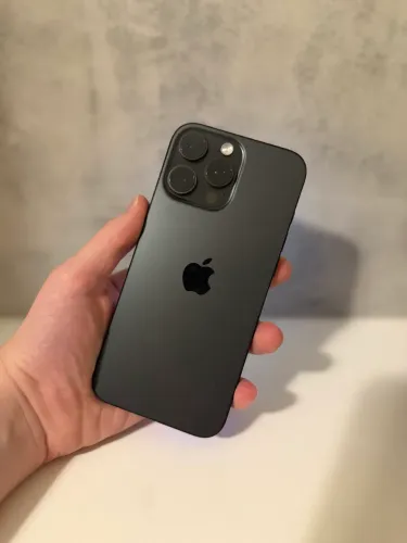 iPhone 16 Pro Max 256Gb Preto