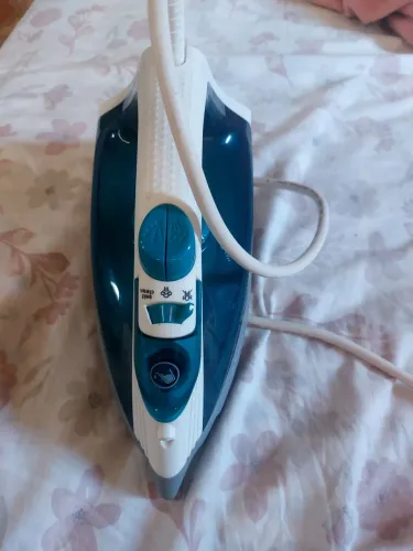 VENDO FERRO SE PASSAR Á VAPOR