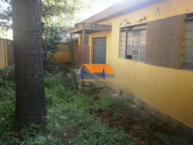 galpão no bairro Caiçaras