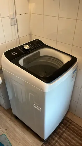 Máquina de Lavar Midea 13kg
