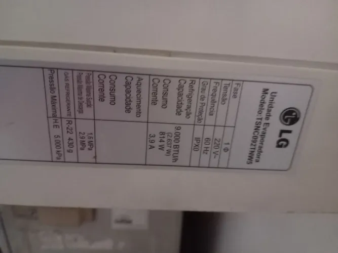 Vendo ar-condicionado 9.000 da marca LG