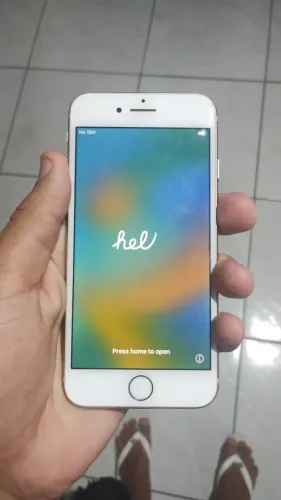 iPhone 8