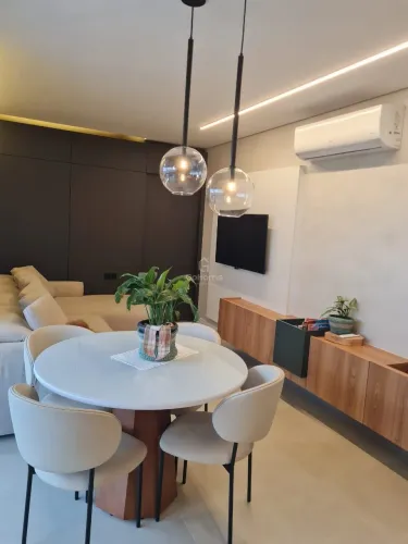Apartamento Mobiliado com 3 Quartos no Centro de Chapecó, Santa Catarina