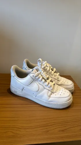 Tênis Nike air force 1 branco 38