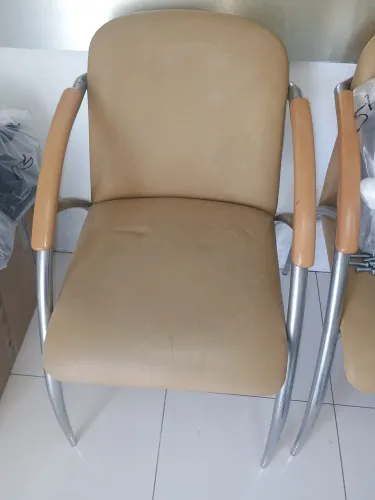 Cadeira Tubular Estofada