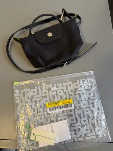 Mini bag longchamp preta