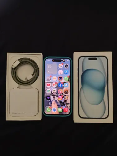 iPhone 15 97% saúde da bateria 