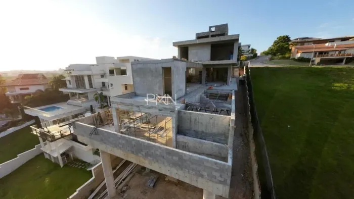 Sobrado à venda em Campinas, Residencial Jatibela, com 5 suítes, com 700 m², Residencial J