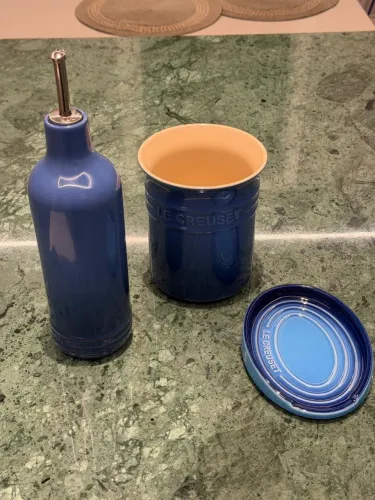 Le Creuset - Novo - Porta Óleo / Porta Utensílio / Descanso de colher - Azul