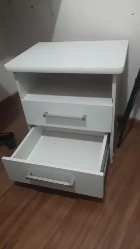 Criado mudo