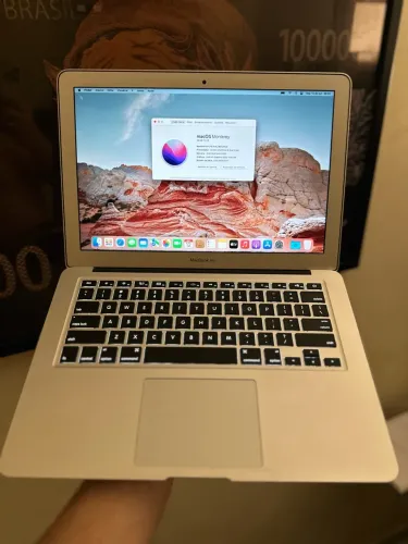 MacBook Air 2013 Core i5 / 4GB / 128SSD / bateria boa - impecável