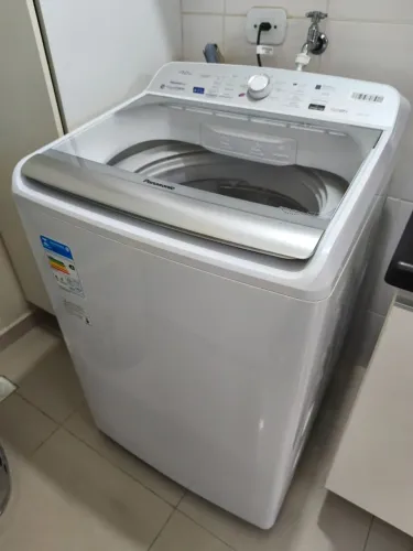 Máquina de lavar Panasonic 17kg, modelo NAF170B7