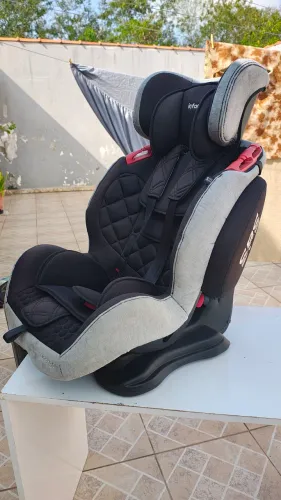 Cadeirinha Infantil Infanti Cockpit - Segurança, Conforto e Qualidade!