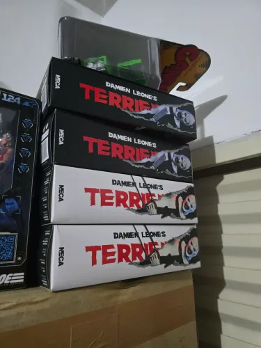 Neca terrifier original figura